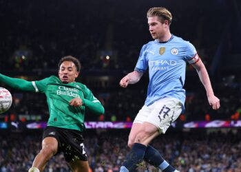 City vence Plymouth na Copa da Inglaterra.