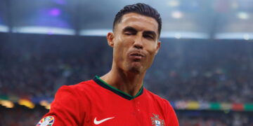 Cristiano Ronaldo acumula 5 Bolas de Ouro e recordes históricos!