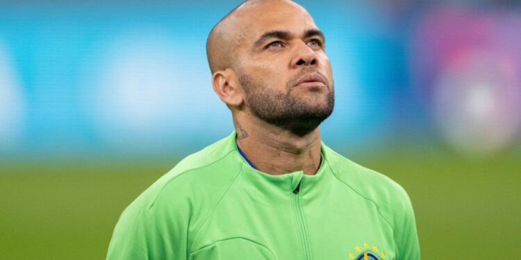 Daniel Alves foi considerado inocente no processo