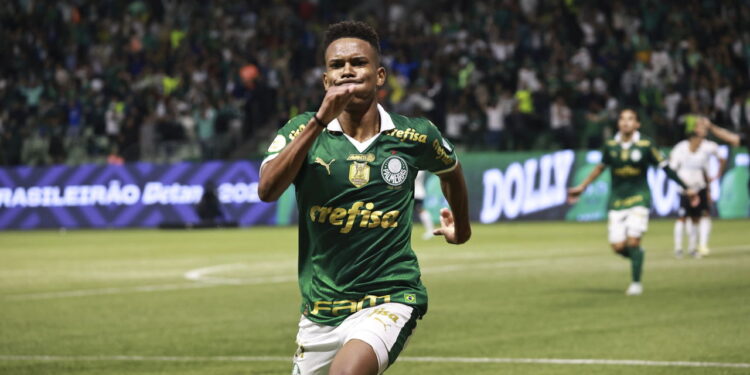 Quando o futebol brasileiro irá manter os jovens talentos?