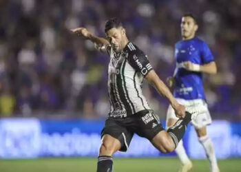 Qual foi o chute mais rápido dado em uma partida?
