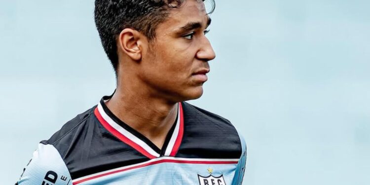 Pedro Severino, atualmente no Red Bull Bragantino.