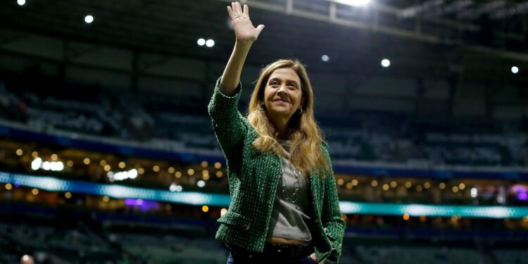 Leila Pereira explica fala polêmica na final do Paulistão.
