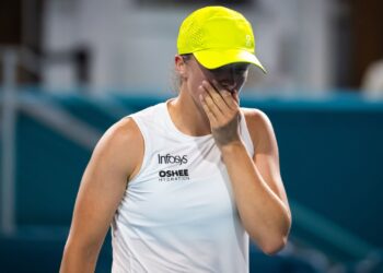 Swiatek é eliminada em zebra no Miami Open.