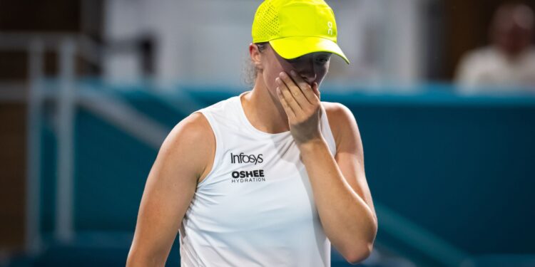 Swiatek é eliminada em zebra no Miami Open.