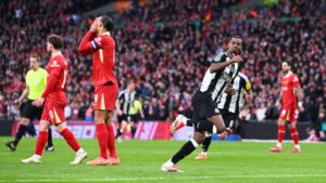 Newcastle x Liverpool válido pela Copa da Liga Inglesa.