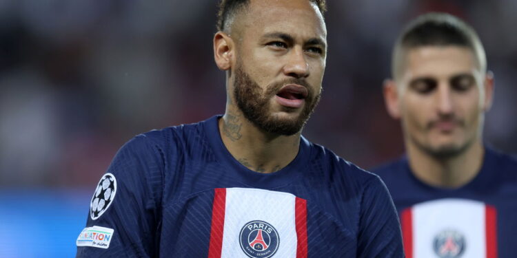 As vezes que o Neymar mais chegou perto de ganhar a Bola de Ouro