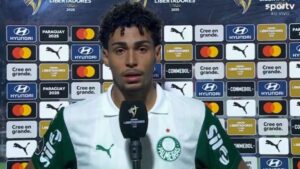 Luighi, do Palmeiras Sub-20, sofre caso de racismo na Conmebol Libertadores.
