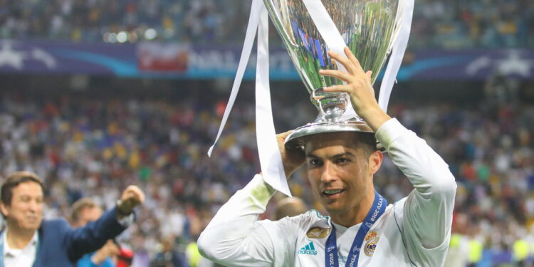 De menino humilde à lenda do futebol. A incrível jornada de Cristiano Ronaldo