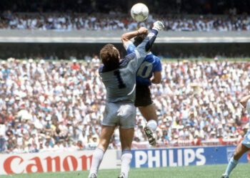 Maradona e o jogo mais icônico da história da sua carreira com "La Mano de Dios"
