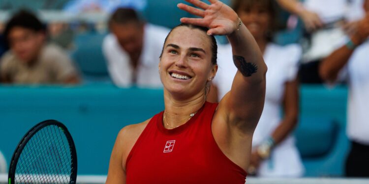 Sabalenka fatura título inédito do Miami Open.