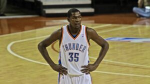 A emocionante recuperação de Kevin Durant em sua lesão do tendão de aquiles