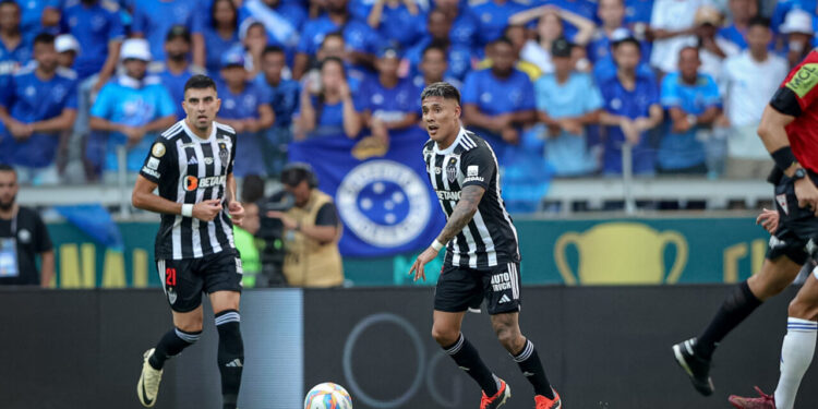 Como clubes brasileiros sobrevivem com dívidas bilionárias