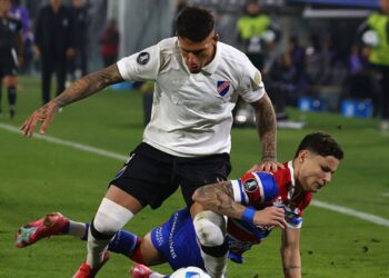 Lance de partida entre Colo Colo e Fortaleza