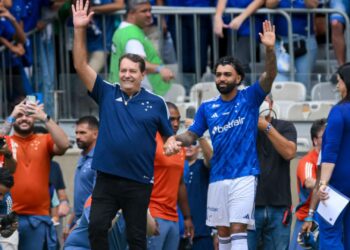Pedro Lourenço na apresentação de Gabigol no Cruzeiro