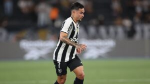 Artur em Botafogo x Fluminense