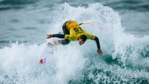 Italo Ferreira, líder da WSL