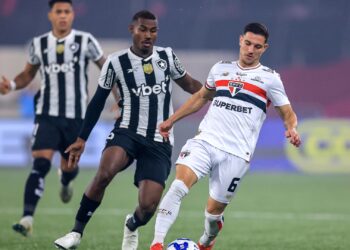 Botafogo e São Paulo empatam no Engenhão