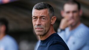 Caixinha ex-treinador do Santos