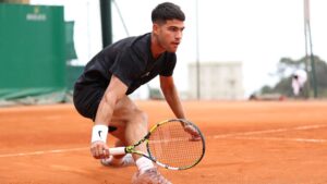 Alcaraz se preparando para o Monte Carlo Open