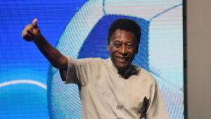 O lado desconhecido da história de Pelé na Netflix