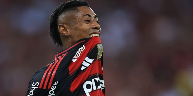Bruno Henrique, do Flamengo, é indiciado pela Polícia Federal.