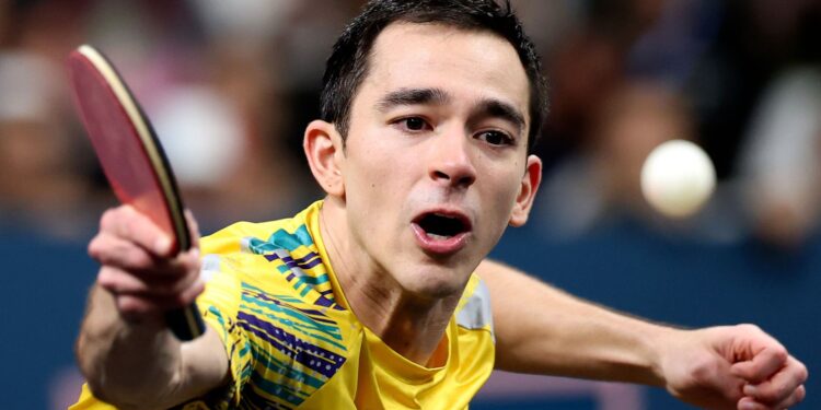 Hugo Calderano vence na Copa do Mundo de Tênis de Mesa.