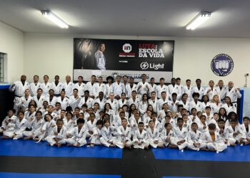 Instituto Irmãos Nogueira leva artes marciais e cidadanias a jovens de comunidades carentes - Foto: Divulgação