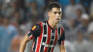 Oscar, Lucas Moura e mais desfalcam o São Paulo na Libertadores.