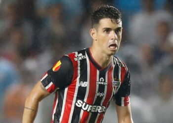 Oscar, Lucas Moura e mais desfalcam o São Paulo na Libertadores.
