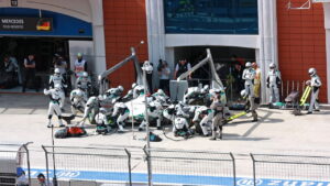 Quanto combustível um carro de F1 consome por corrida em 2025?