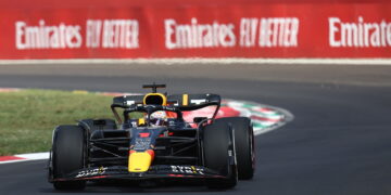 Piloto lendário da Red Bull diz que motores V10 deviam voltar a F1