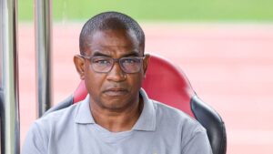 Santos vai manter César Sampaio no cargo