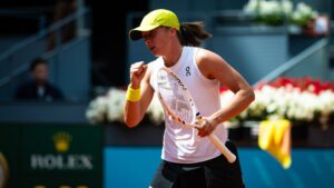 Swiatek bateu Shnaider no Miami Open 2025
