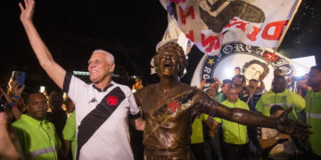 Os 5 jogadores brasileiros que mais fizeram gols na história