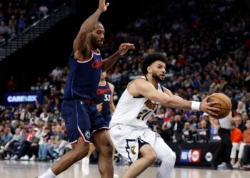 Nuggets e Clippers se enfrentam na NBA