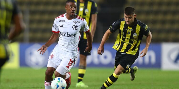Deportivo Táchira 0 x 1 Flamengo