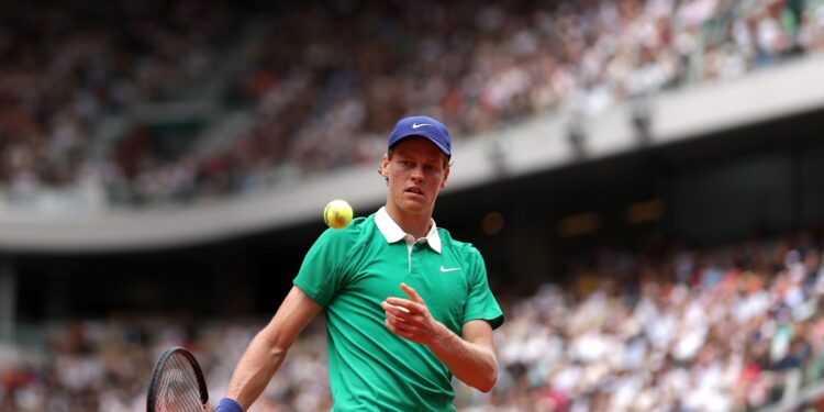 Jannik Sinner em Roland Garros