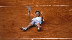 Guga comemora no saibro de Roland Garros
