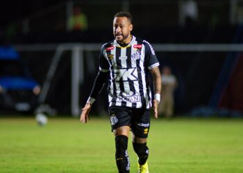 Neymar em ação pelo Santos