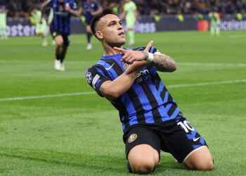 Lautaro Martínez comemora gol da Inter de Milão