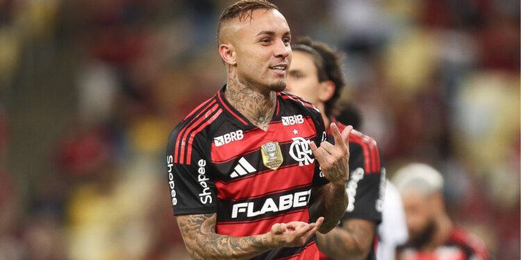 Everton Cebolinha comemora gol do Flamengo