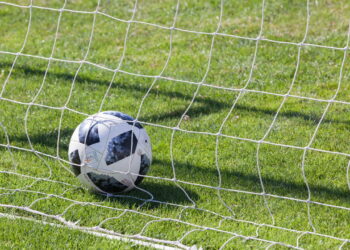 Futebol - Créditos: depositphotos.com / dechevm