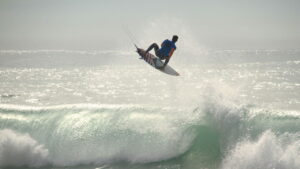 Como começar no surf para iniciantes e evoluir rápido