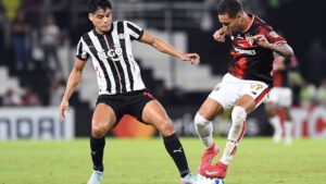 Lance de partida entre Libertad e Sçao Paulo