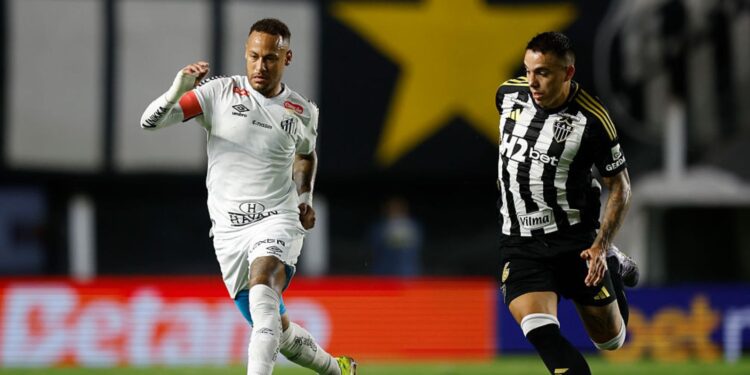 Neymar, do Santos, durante partida contra o Atlético-MG