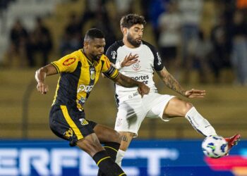 Lance de partida entre Novorizontino e Corinthians