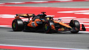 Oscar Piastri, piloto da McLaren, durante qualificação para o GP da Espanha