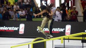 Rayssa Leal, skatista brasileira, durante SLS de Miami