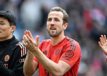 Harry Kane comemora vitória do Bayern de Munique